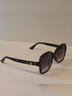 Authentic Gucci GG0765SA 003 Tortoiseshell Butterfly Sunglasses Brown Gradient
